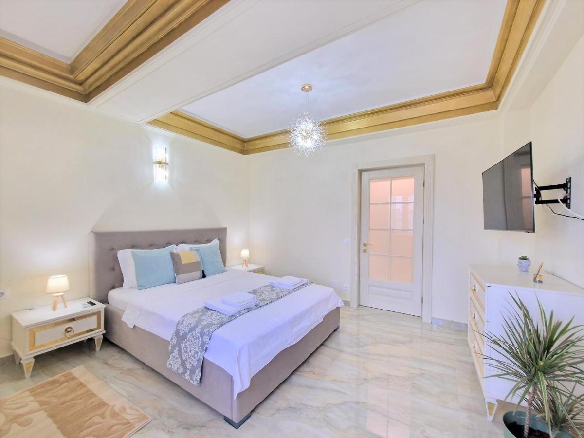 Laroka House Luxury Apartment City Center Universitate Βουκουρέστι Εξωτερικό φωτογραφία