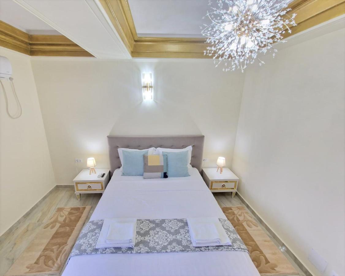 Laroka House Luxury Apartment City Center Universitate Βουκουρέστι Εξωτερικό φωτογραφία